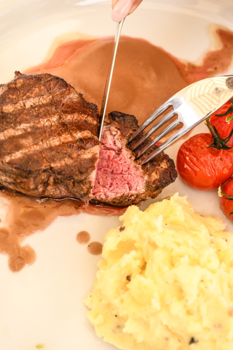 FOTO Božićni domjenci i proslave u prosincu u restoranu Pjat i Taverni hotela Jadran