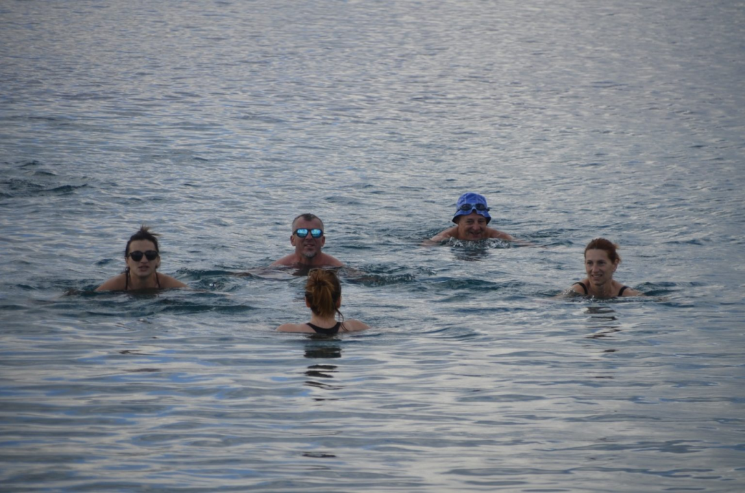 FOTO Bez novogodišnje banjade nije prošlo ni u Primoštenu