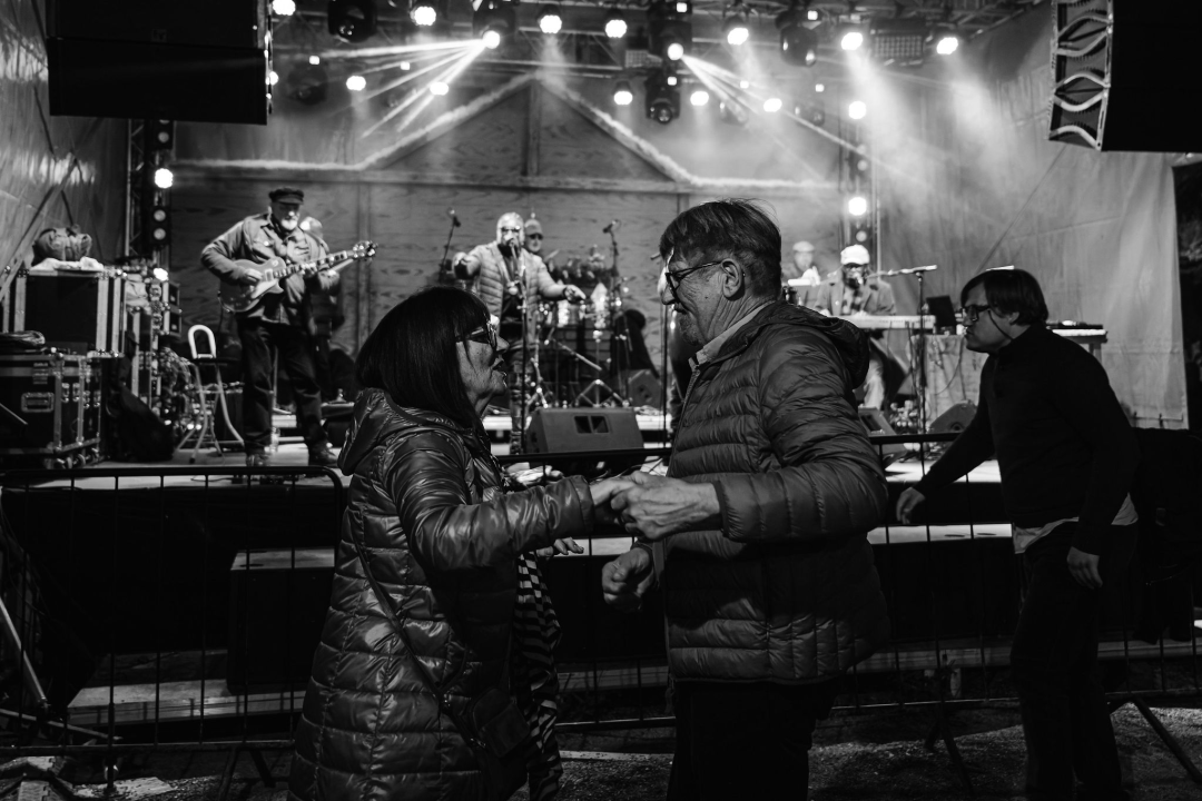 Spektakl za kraj: Energični Cubismo rasplesao Šibenčane i zaključio ovogodišnju Adventuru