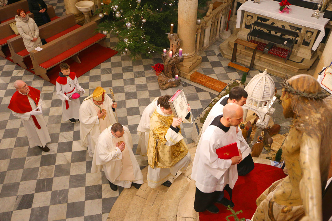 Blagdan Sveta tri kralja svečano proslavljen u katedrali sv. Jakova