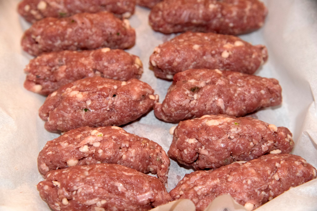 Šibenski bonkulović: Ćevapčići kakvi su se jeli na plesnjacima Krke, Jadrana i Dubravke