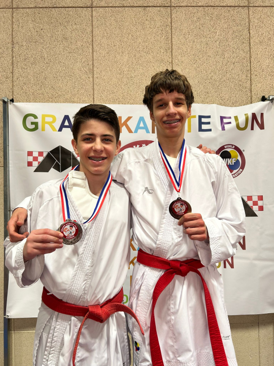 FOTO Karate klub Šibenik 1066 osvojio 12 medalja na turniru 'Grand Karate Fun' u Zagrebu