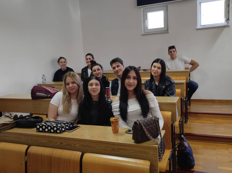 Učenici Medicinske škole sudjelovali na 8. Danima bolničke prehrane