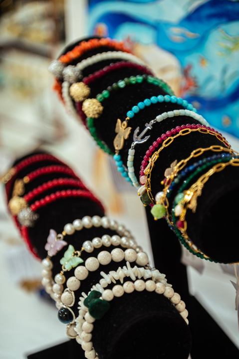 FOTO Proljeće u zraku, a novi komadi i popusti u Galeriji Juraj Dalmatinac!