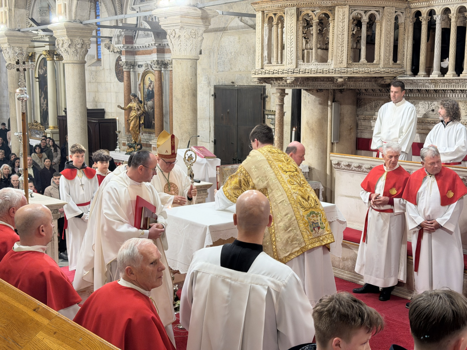 Veliki četvrtak u katedrali sv. Jakova