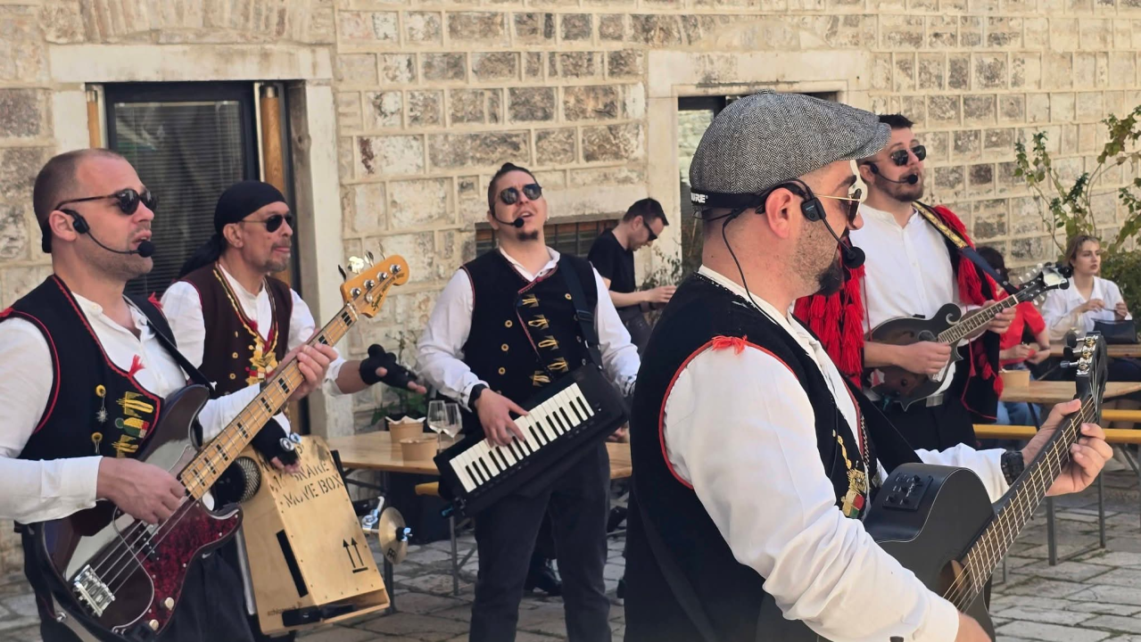 Na Maloj loži održana prva ovogodišnja ‘Taste like… Marenda’: Šibenik ponovno zamirisao na domaće okuse