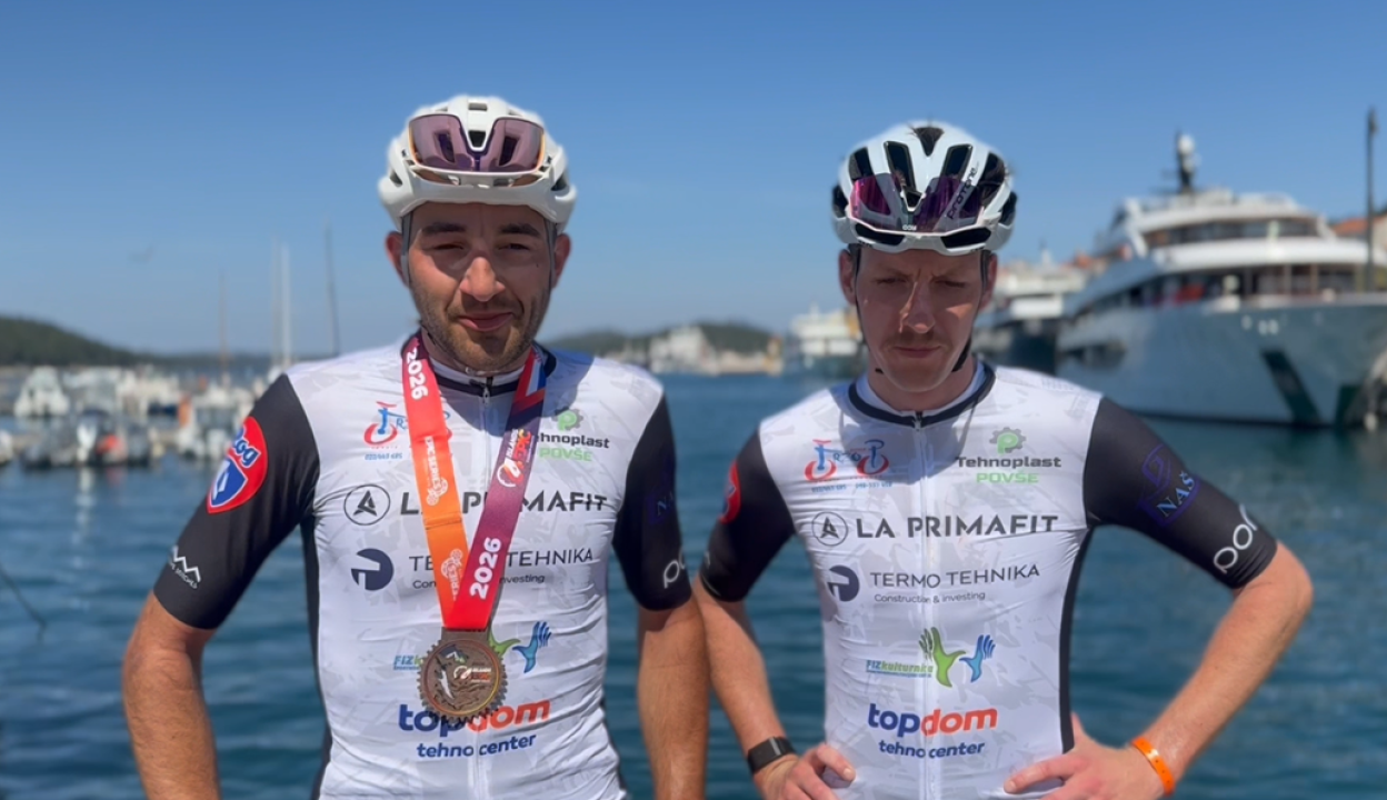 FOTO Vodički biciklisti osvojili jednu mušku i jednu žensku kategoriju na utrci '4Islands Epic'