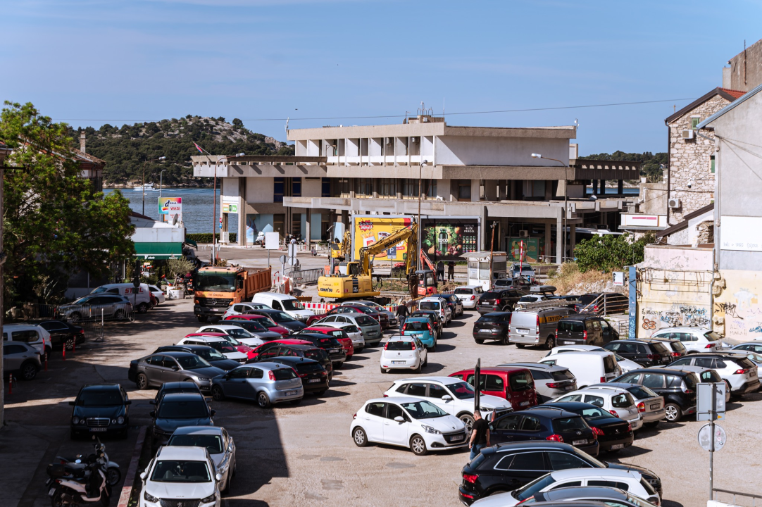 Započela izgradnja punionica na šibenskom Autobusnom kolodvoru