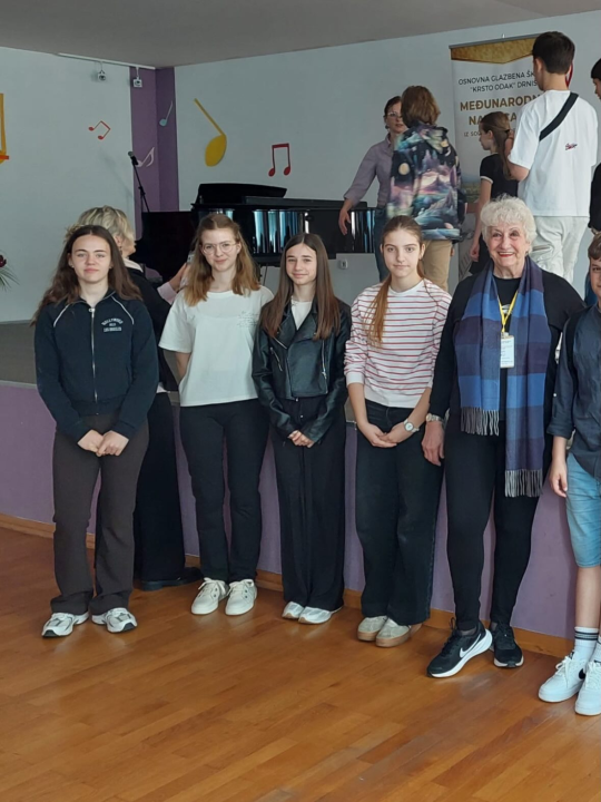FOTO Učenici šibenske glazbene škole izvrsni na 'DO, RE, MI, FA…' natjecanju u Drnišu