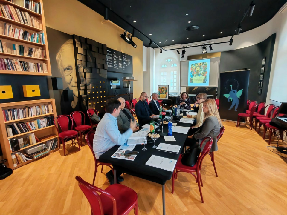 FOTO Ministrica kulture imala ispunjen dan u Šibeniku, u fokusu 66. MDF, obišla i Kuću Ušić