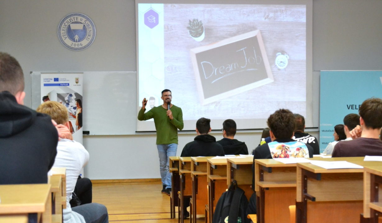 Toni Milun održao radionicu financijske pismenosti na VUŠ-u