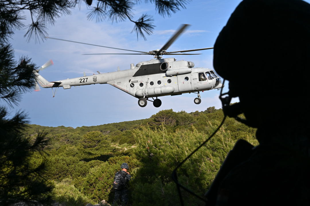 Hrvatska ratna mornarica provela vježbe na Žirju, u Zečevu i Kninu