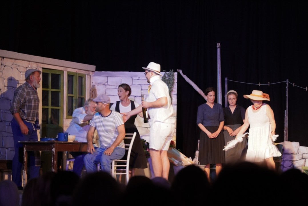 Murterski dramski amateri izveli premijeru 'Sike'