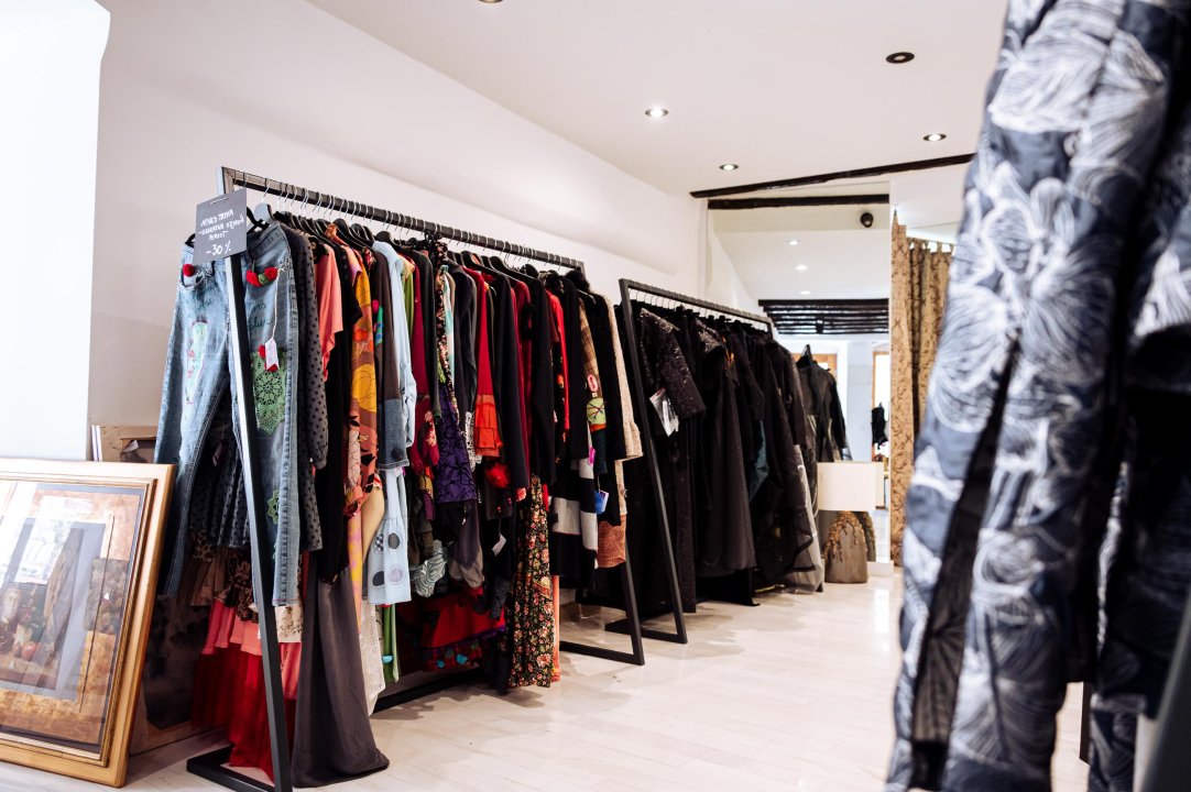 FOTO Ugrabite djela Murtića i Pulitike uz odlične popuste u Galeriji Juraj Dalmatinac!