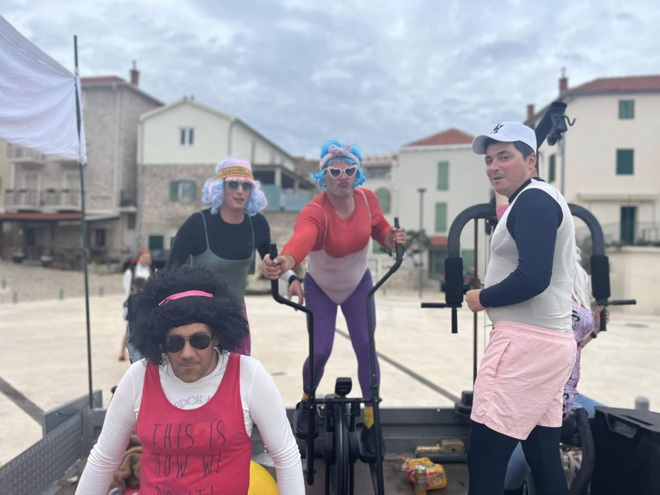 Velika povorka u Betini: Šarenilo i tradicija na jednom mjestu