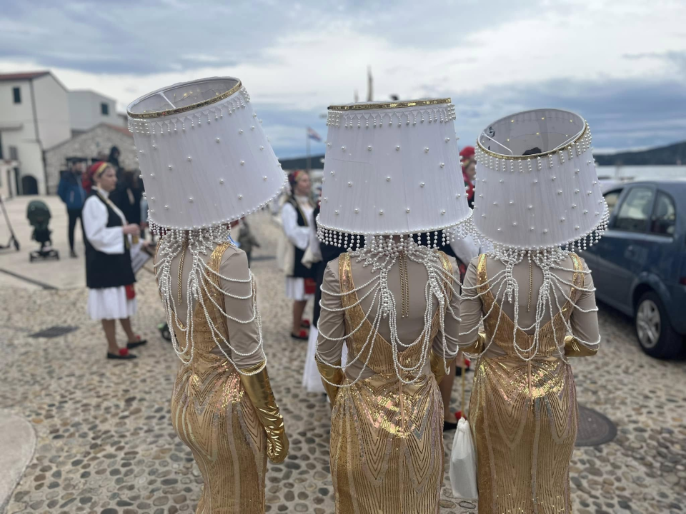 Velika povorka u Betini: Šarenilo i tradicija na jednom mjestu