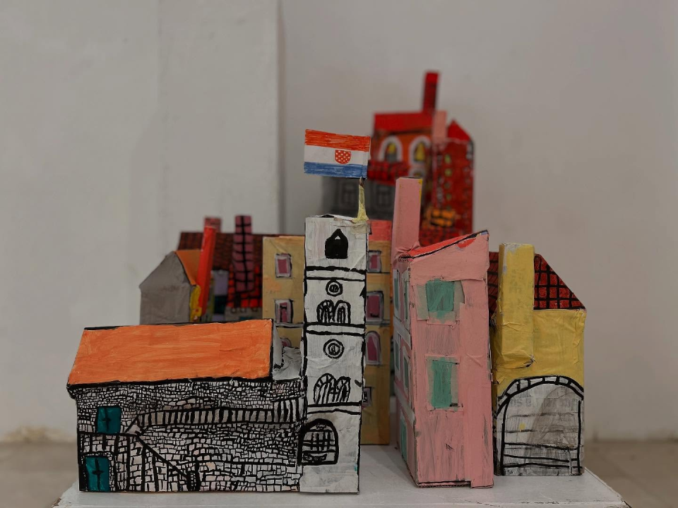 U Krševanu otvorena izložba 'Prilozi za Muzej dječjeg likovnog stvaralaštva'