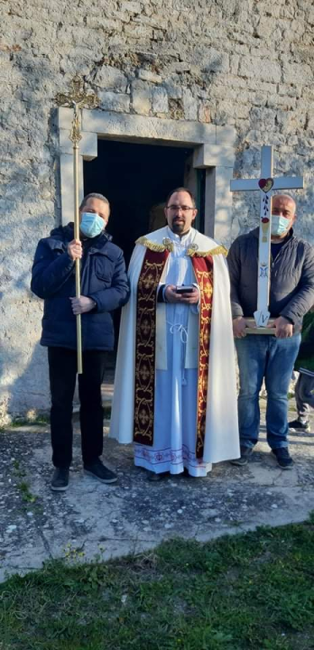 Na Vidicima održan Križni put od crkve sv. Petra do crkve sv. Mare