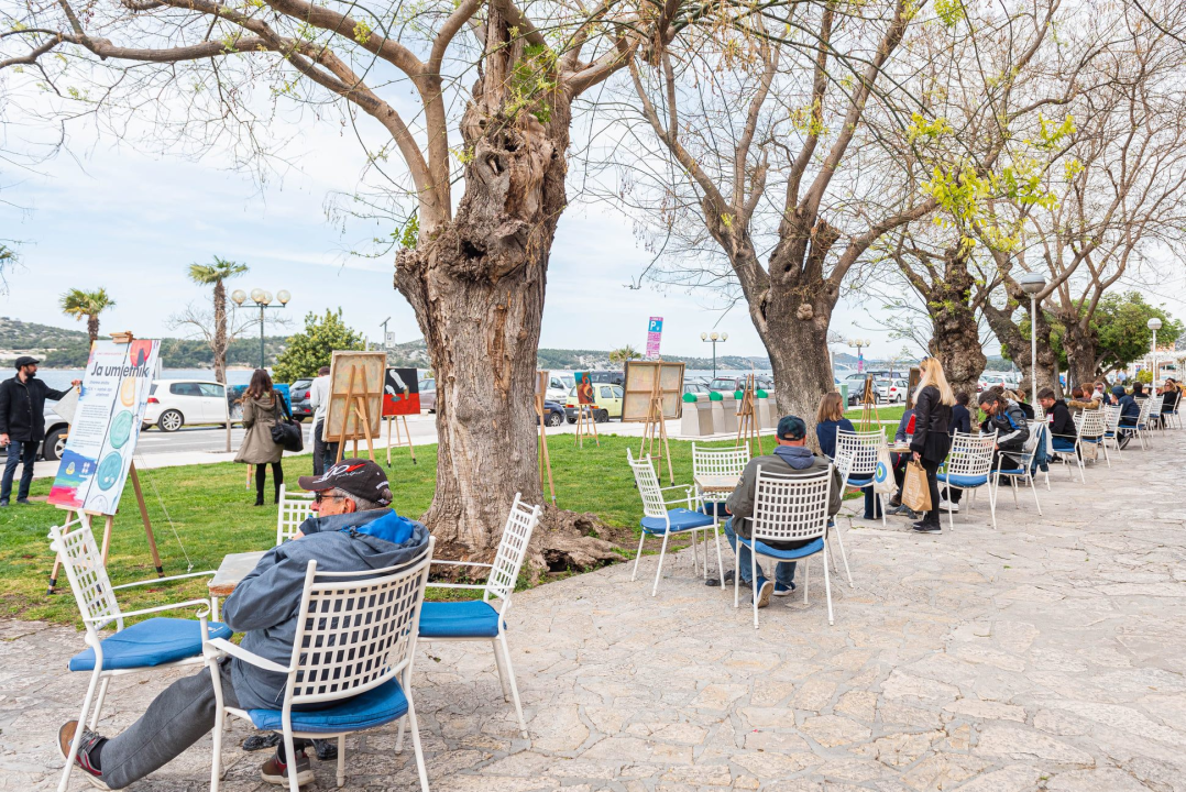 U Azimutu proslavljen Svjetski dan umjetnosti: Trinaestero Šibenčana izložilo svoje radove