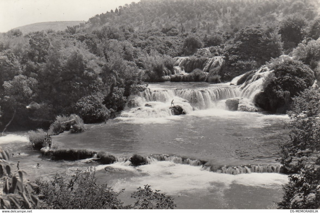 Iako ove godine nema tradicionalnog okupljanja u NP Krka, možete pogledati kako je nekad izgledala krška ljepotica 