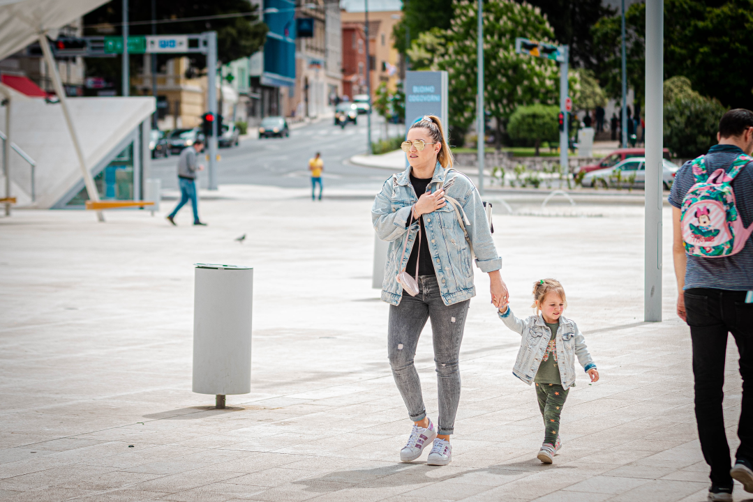 Modno usklađene Šibenčanke preplavile ulice trendi komadima