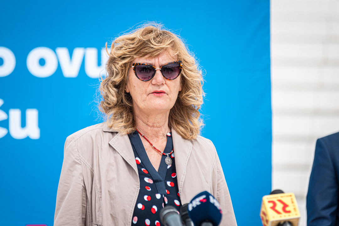 Burić okupio ravnatelje i direktore: 'Danas je IN biti Šibenčanin i u Zagrebu i u Splitu i u svijetu'