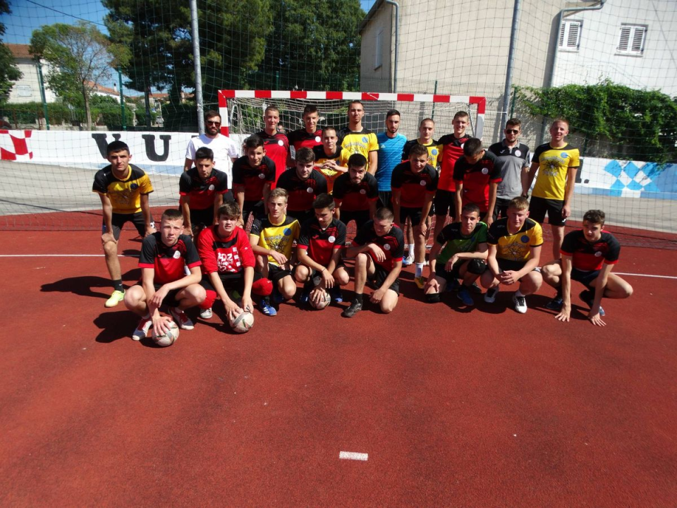 Deseti Memorijalni turnir ‘Antonio Jajčanin’: Pobjedu odnijeli Heroji Vodice i Vrgorac