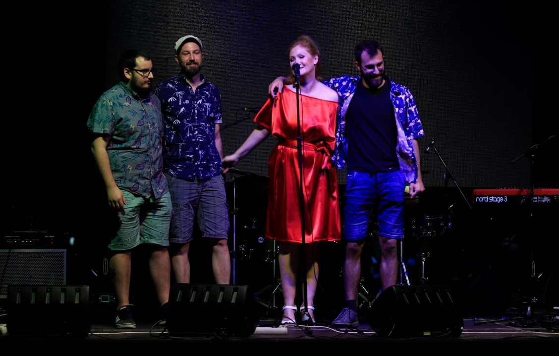 Bloom otvorio sezonu: Šibenski pop dragulj predstavio prvi album