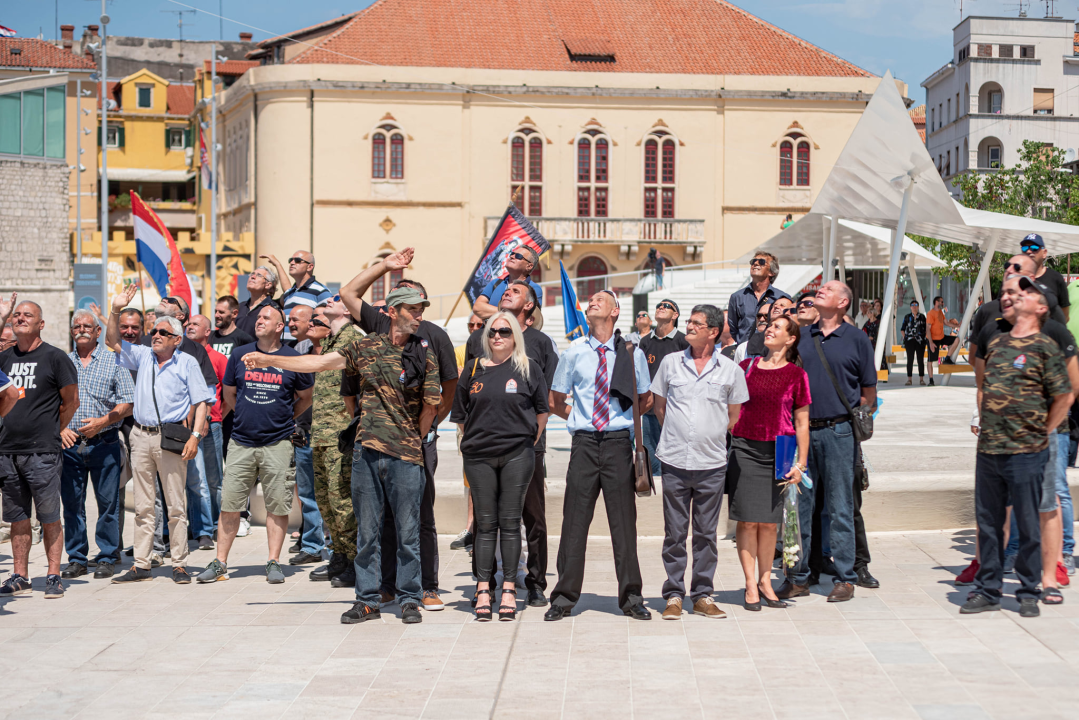 Svečano obilježena 30. obljetnica osnutka 113. brigade: 'Mi smo stvarali tebe i ti nas, do kraja života ostaješ u našim srcima' 