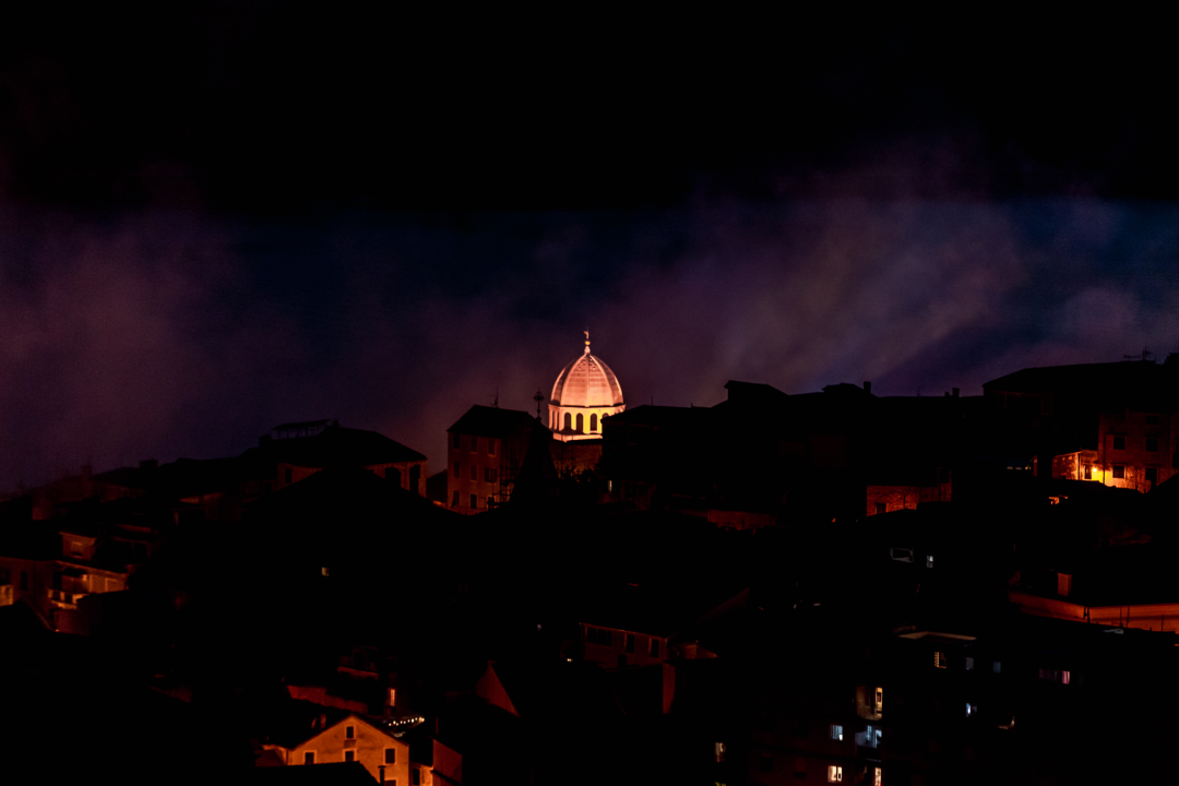 Funcuti sa 72 baklje na rivi odali počast poginulim braniteljima 113. brigade HV-a