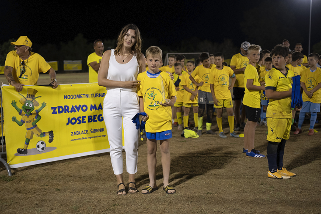 Na turniru 'Zdravo maleni Joso Bego' preko 600 malih nogometaša: 'Osmijesi djece govorili su nam sve!"'