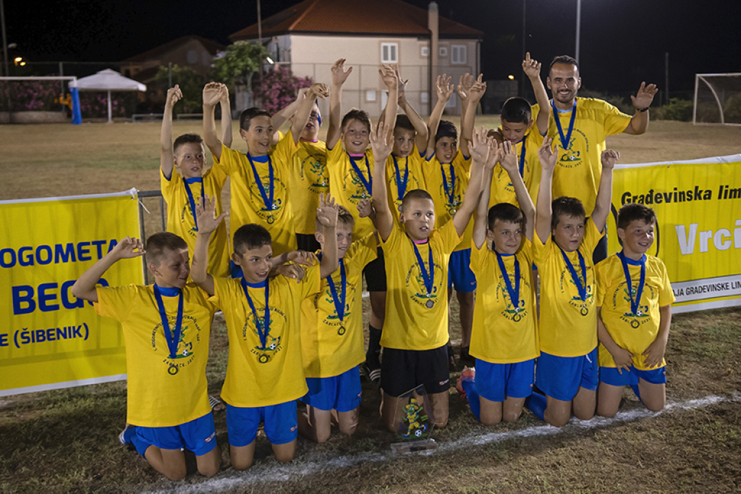 Na turniru 'Zdravo maleni Joso Bego' preko 600 malih nogometaša: 'Osmijesi djece govorili su nam sve!"'