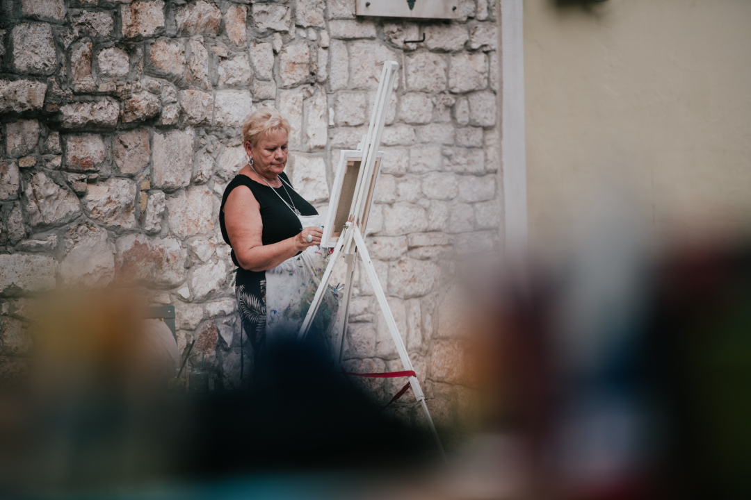 Mala loža na tri dana postaje kulisa stranih i domaćih slikara