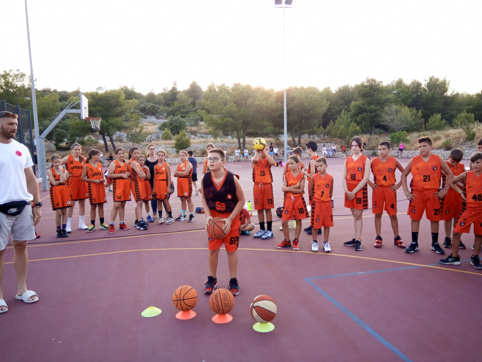 Pobjedom ŠK Dražen Petrović završena županijska liga za dječake i djevojčice godišta 2009./'10.