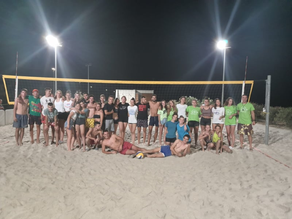 Vodičanke i Vodičani prvi na turniru odbojke na pijesku u Brodarici 