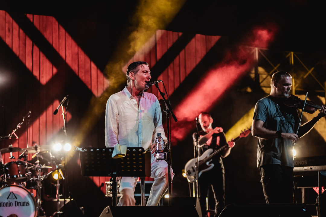 Massimo na Mihovilu kao Mišo, publika je uglas pjevala s rukama u zraku!