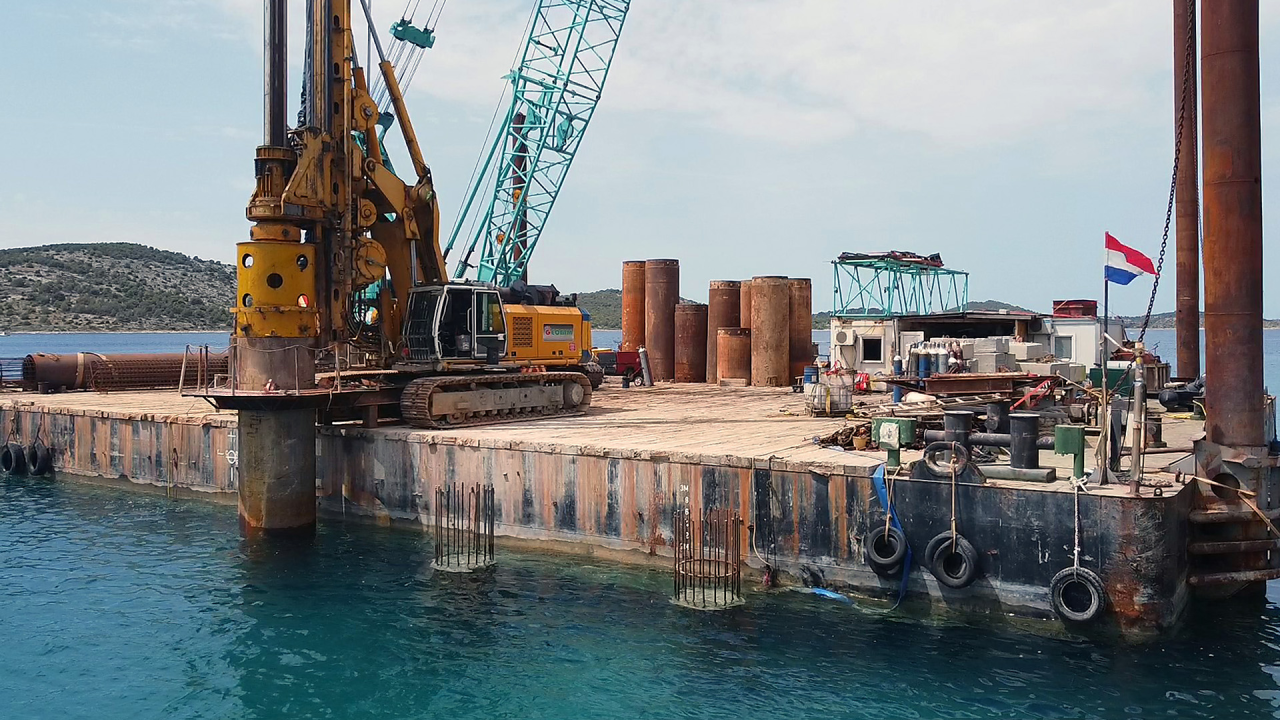 Ovako trenutno izgleda novo pristanište za trajekte na Kapriju: Uskoro kreće montaža gata 