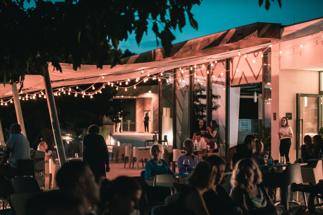 Na Baroneu se sinoć slušala opera pod zvijezdama, evo dijela atmosfere 