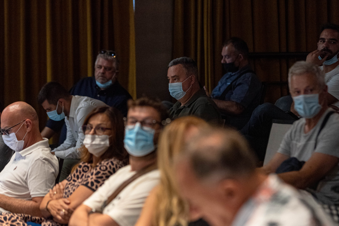 Veliki interes i puno pitanja oko uređenja Doca: Stanari strahuju da se pogoduje investitorima, a da će riva i dalje plaviti 