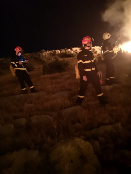 Pogledajte kako je izgledala borba s velikim požarom između Jadrtovca i Žaborića