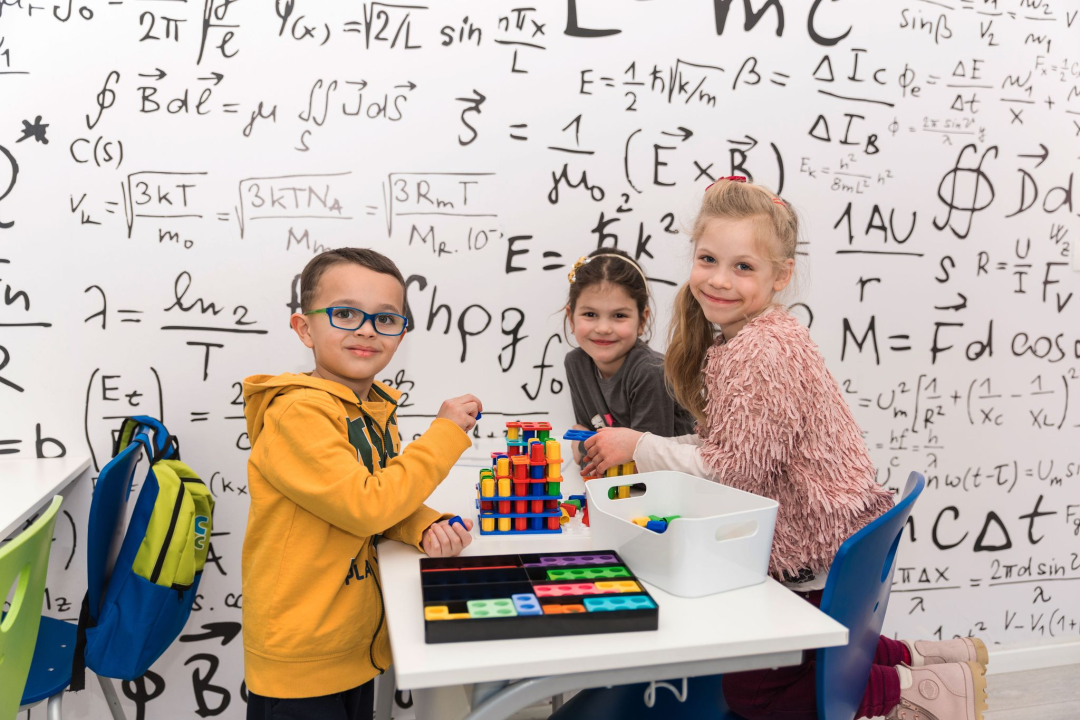 Upišite svoju djecu u školu Malac Genijalac i omogućite im inovativne metode učenja!