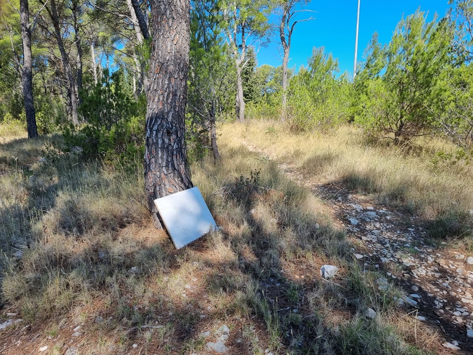 Nove hrpe smeća na Vidicima: Šuma kod stare magistrale i dalje 'omiljeno' odlagalište 