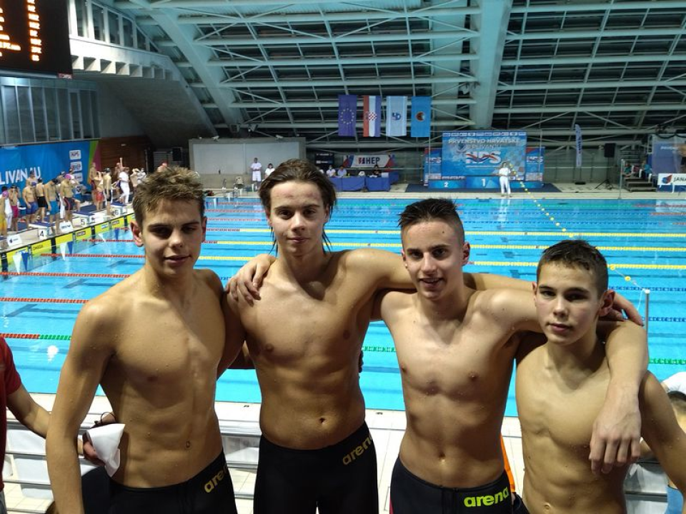 Plivači Šibenika Toni Slavica i Marija Kardum viceprvaci su Hrvatske 