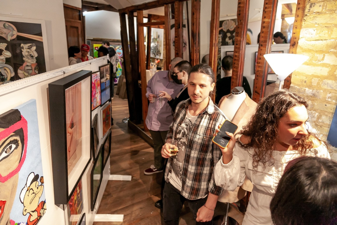 Branka Grubić s izložbe u Londonu: 'Meni je Božić ove godine definitivno uranio'