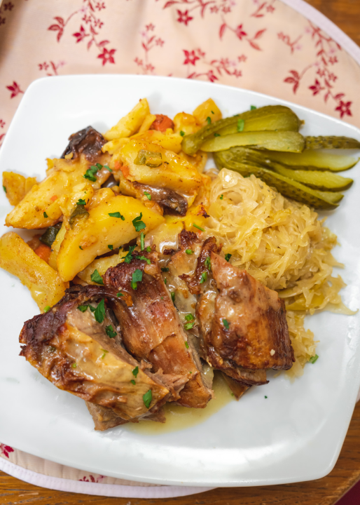 U Antinom guštu guštajte u slasnim jelima ispod peke ili s ražnja!  