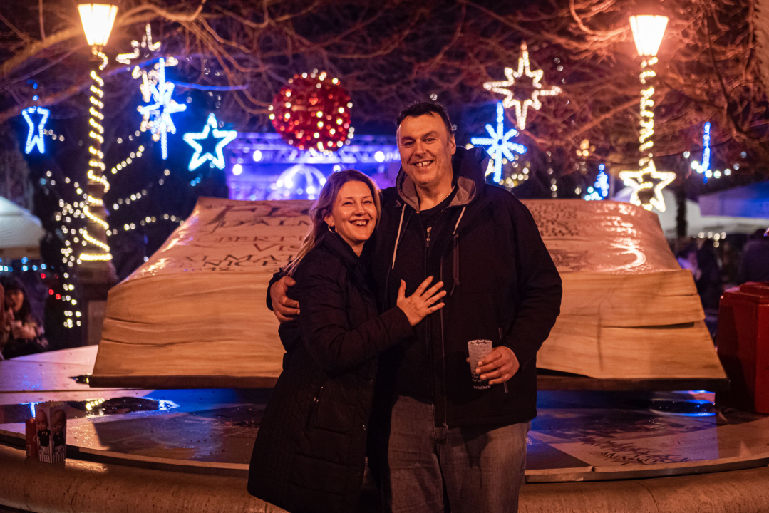 Teke Yeke okupili su se iz dosade, ali u đardinu su bili poprilično zabavni
