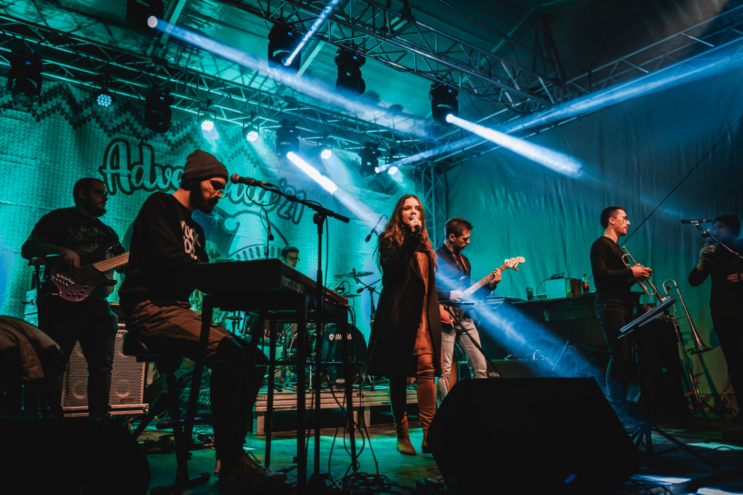 Spectrum nastavili plesne večeri na Adventuri, u prvom redu su bili najmlađi Šibenčani