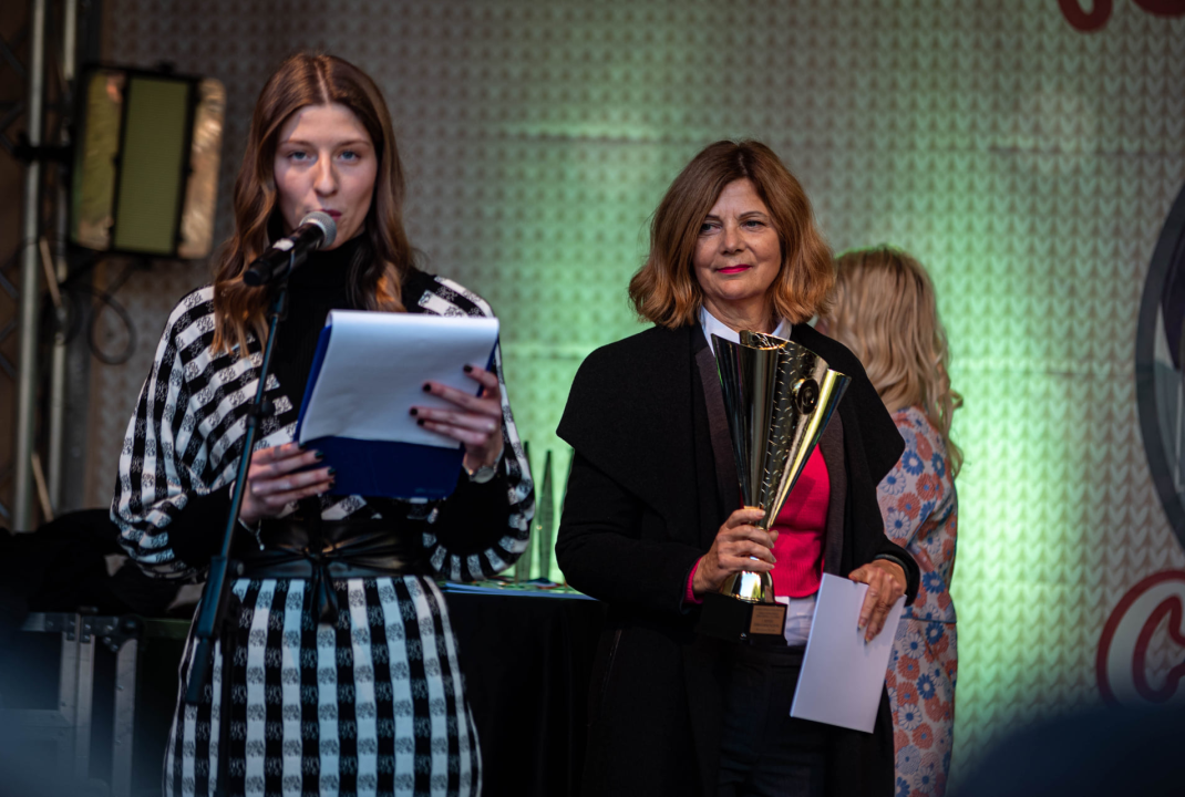 Vaterpolisti Solarisa i košarkašice Šibenika u ekipnoj, a Toni Slavica i Nives Radić u pojedinačnoj konkurenciji 