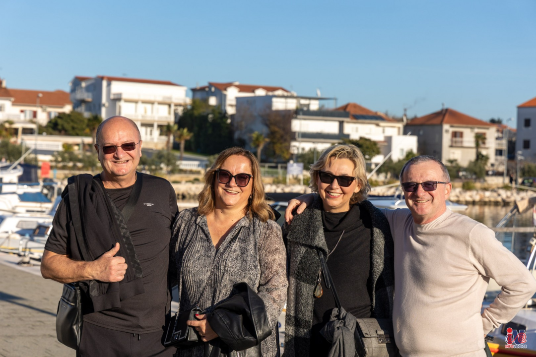 Pogledajte kako je na prvi dan nove godine bilo u Vodicama