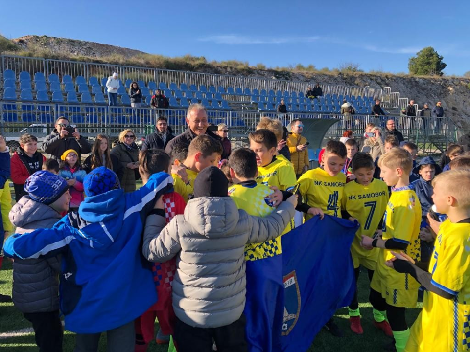 Proteklog tjedna održao se '17. Vodice Cup': Mladi nogometaši HNK Šibenika okitili se zlatnim medaljama 